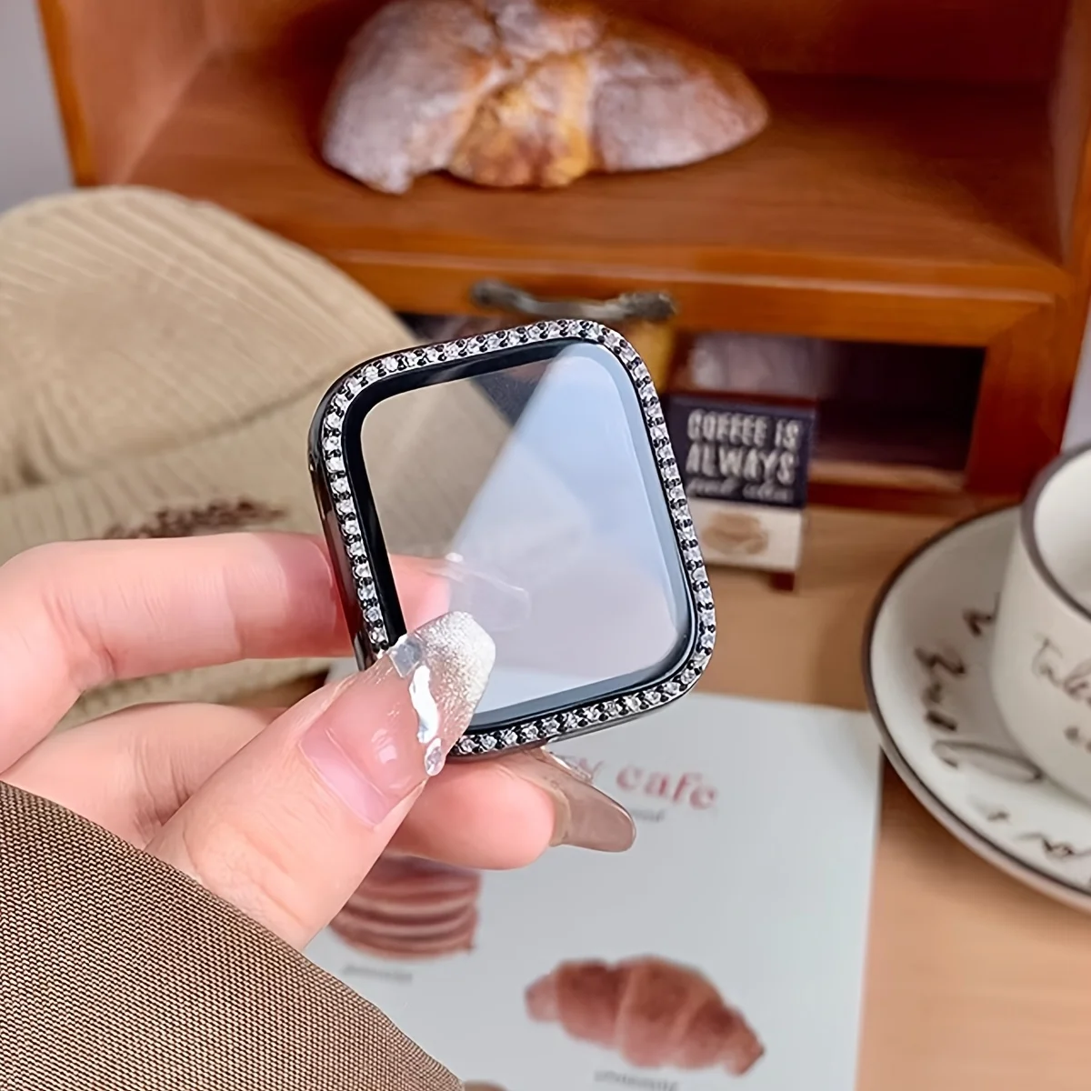 NOWE szklane etui z diamentami – Smartwatch New Watches recenzja i cena